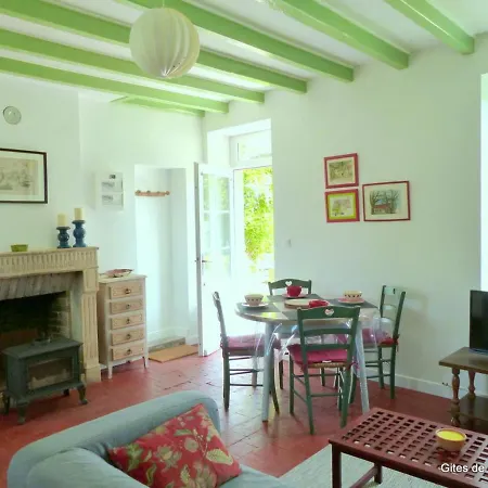 Holiday home Longere Xviiie Renovee Avec Jardin, Proche Foret Et Loisirs, Animaux Bienvenus - Fr-1-489-376 *