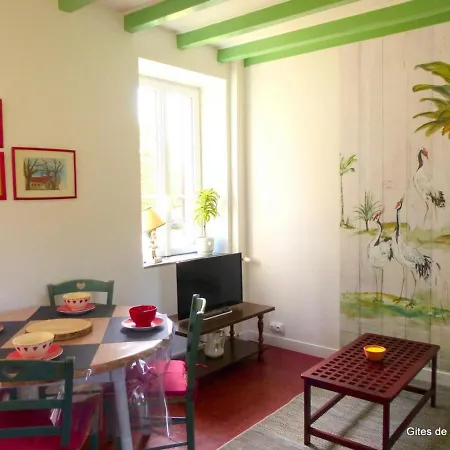 Longere Bourbonnaise Renovee Avec Animaux Et Jardin - Fr-1-489-376 Hébergement de vacances Lurcy-Lévis