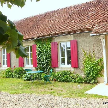 Longere Bourbonnaise Renovee Avec Animaux Et Jardin - Fr-1-489-376 *